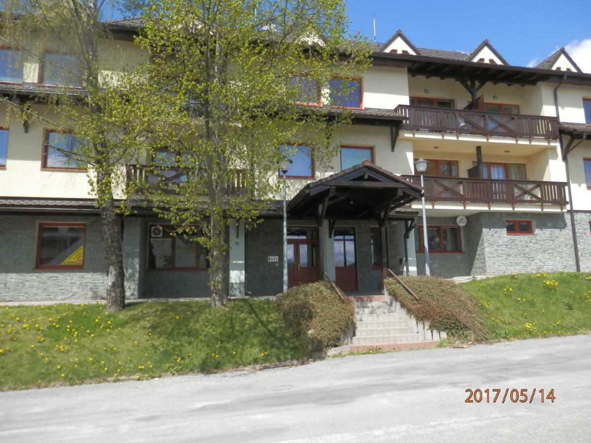 Apartment Peter Donovaly Exteriör bild